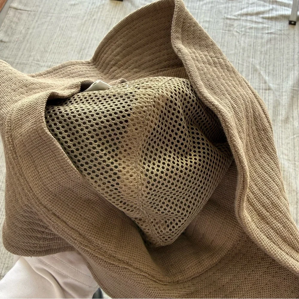 LACOSTE Men's Bucket Hat Size 2 - Picture 4 of 5